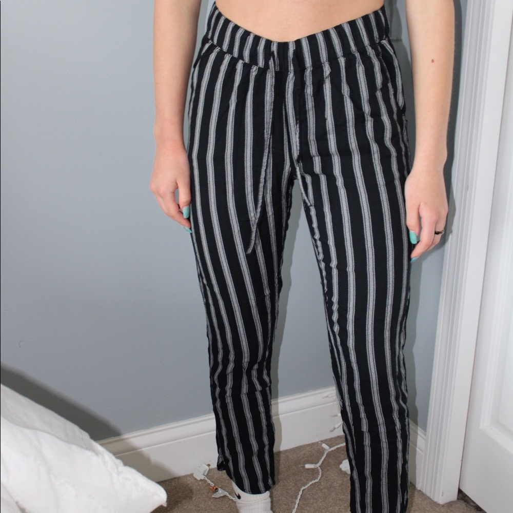 American Eagle Vertical Stripped Pants - image 3